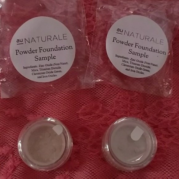 Semi-Matte Powder Foundation Samples - Picture 2 of 4